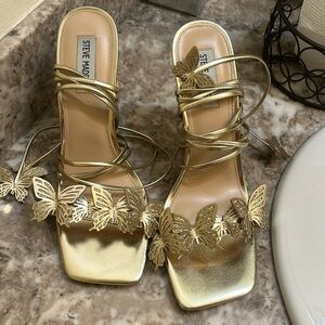 Gold butterfly Steve Madden heels
